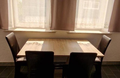 Helmbrechts Apartment | 80 m² Apartment ∙ 2 bedrooms ∙ 5 guests