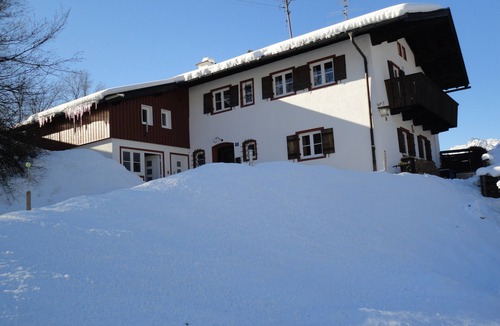 Berchtesgaden House | 80 sqm apartment, 2 bedrooms to 5 pers., 2 balconies, sunny & quiet