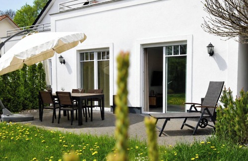 Wittenbeck Apartment | 80m² vacation apartment for 4 people with dog and terrace