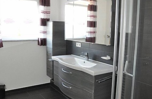 Leipheim Apartment | 80qm große Ferienwohnung in idyllischer Lage am Waldrand