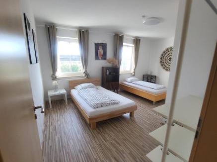 Schwandorf Apartment | 80qm mit Balkon 3 getrennte Räume
