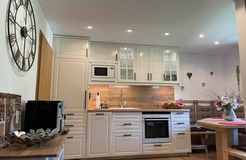 Grashof Apartment | 84 m² Apartment ∙ 2 bedrooms ∙ 4 guests
