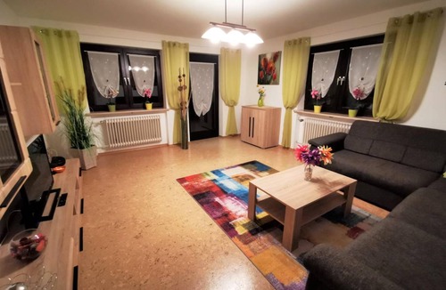 Traunreut Apartment | 85 m² Apartment ∙ 2 bedrooms ∙ 4 guests