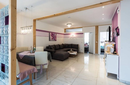 Arnbruck Apartment | 85 m² Apartment ∙ 2 bedrooms ∙ 4 guests