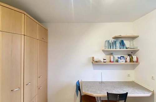 Lechhausen-West Resort | 85 m² Private room ∙ 1 bedroom ∙ 1 guest