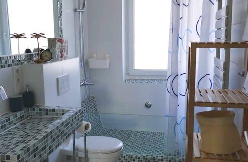 Untergiesing - Harlaching Resort | 87 m² Private room ∙ 1 bedroom ∙ 1 guest