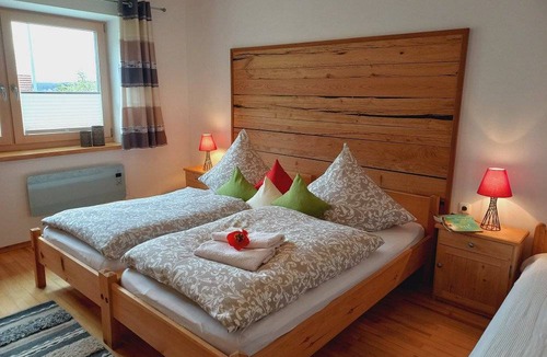 Unterallgau Apartment | 87 m² Apartment ∙ 3 bedrooms ∙ 6 guests