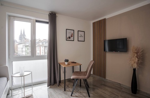 Altstadt-Nord Apartment | #9 | MODERN - CENTRAL - COLOGNE FAIR - WIFI - KITCHEN