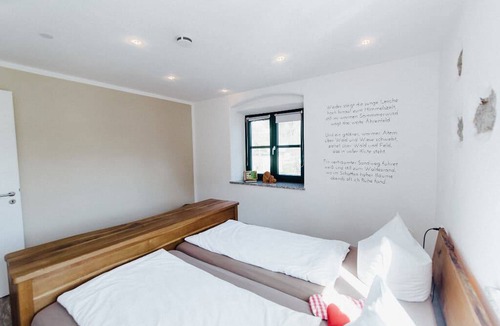 Schwarzach b. Nabburg Apartment | 90 m² Apartment ∙ 2 bedrooms ∙ 4 guests