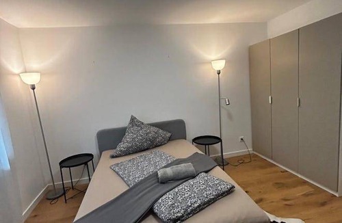 Industriebezirk Apartment | 90 m² Apartment ∙ 4 bedrooms ∙ 4 guests