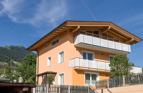 Hopfgarten Markt Apartment | 90 m² Apartment ∙ 2 bedrooms ∙ 5 guests