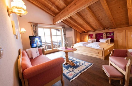 Untergrainau Apartment | 90 m² Apartment ∙ 2 bedrooms ∙ 4 guests