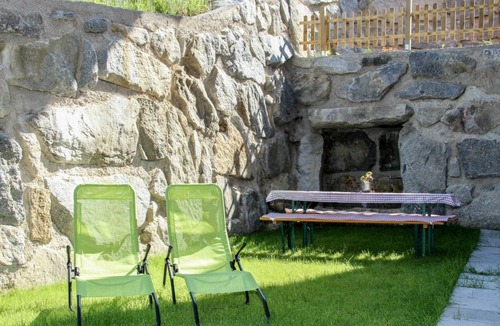 Distelberg Apartment | 90 m² Apartment ∙ 2 bedrooms ∙ 6 guests