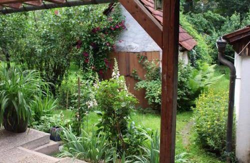 Neudrossenfeld Bed & Breakfast | 90 m² Bed and breakfast ∙ 2 bedrooms ∙ 4 guests