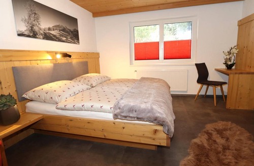 Tobadill House | 90 m² House ∙ 2 bedrooms ∙ 5 guests