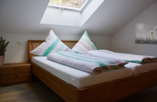 Riedenburg Apartment | 95 m² Apartment ∙ 2 bedrooms ∙ 5 guests