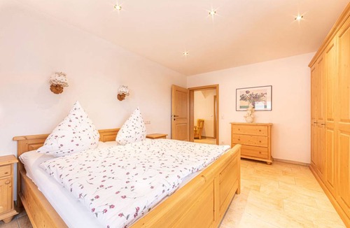 Stanggaß Apartment | 96 m² Apartment ∙ 2 bedrooms ∙ 4 guests