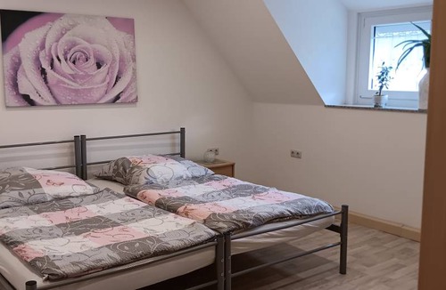 Bodenwoehr Apartment | 97 m² Apartment ∙ 3 bedrooms ∙ 6 guests