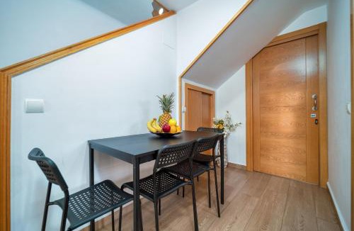 Pozuelo de Alarcon House | A CASACAFÉ Madrid Pozuelo Estación Private Rooms