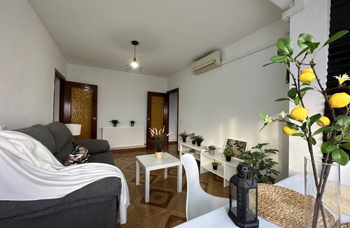 Villaverde Apartment | ¡A tan Solo 15 Minutos del Centro de Madrid!, Magnifico Apartamento
