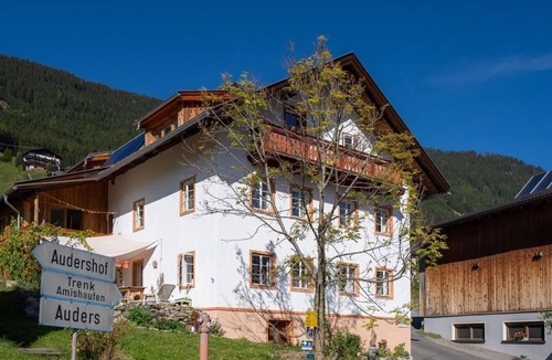 Wenns Apartment | Adlerhorst Vacation Rental - Auszeithaus-Auders