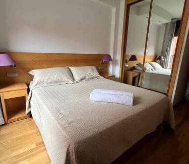 Rejas Apartment | Aeropuerto Plenilunio Apartamento suite Turistico