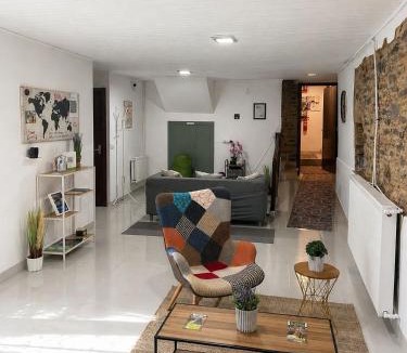 Arzua Hostel | Albergue Amodiño