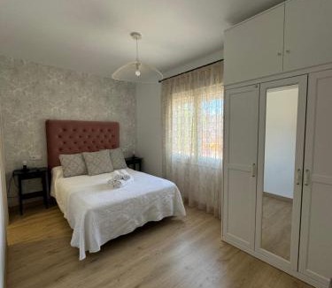 Alcala de Henares Apartment | ALCALA LUXURY piso de 80m con 3 habitaciones 2 baños y terraza