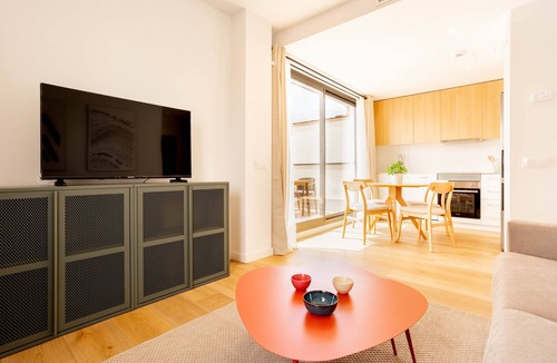 Ciudad Lineal Apartment | Alcala Terrace XVI apartament in Madrid