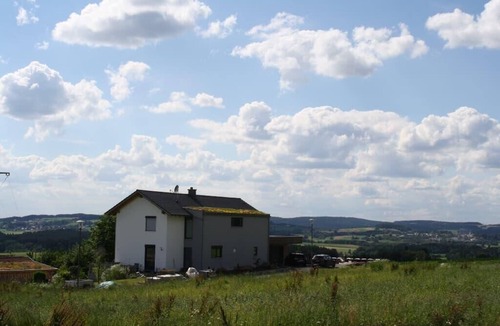 Roetz Apartment | Allergy-friendly vacation apartment in the "Upper Bavarian Forest" with terrace and garden