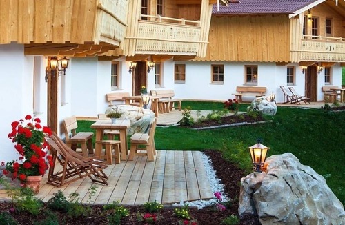 Ramsau bei Berchtesgaden House | Almchalet Jagd-Stub'n, 1-6 Personen, 107 qm, Dusche/WC + Bad/WC, Balkon+Terrasse, TV, W-LAN, Wärmekabine, 3 Schlafzimmer
