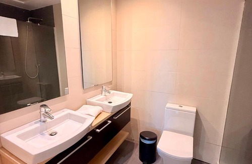 Hortaleza Apartment | Alojamiento con parking y piscina en Sanchinarro