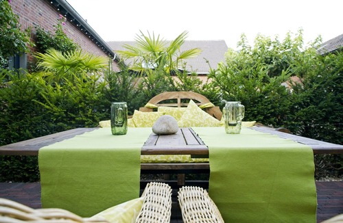 Niederkruechten House | AlpacaView Lodge - Gatehouse -