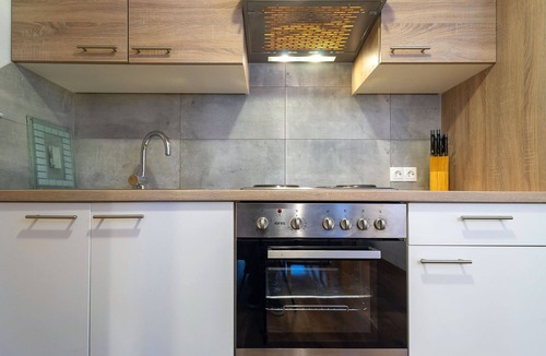 Memmingen Apartment | Alpen-hostel Talstation 4, Buxacher Straße 23 mit Motorradvermietung