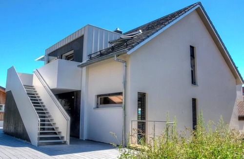 Bodolz Apartment | "Alpenblick 3 - Holiday Apartment" with Mountain View, Wi-Fi & Balcony