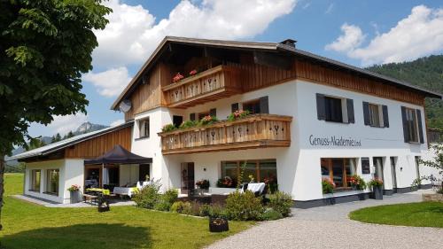 Vils Ski Chalet | Alpenchalet Vils Tirol