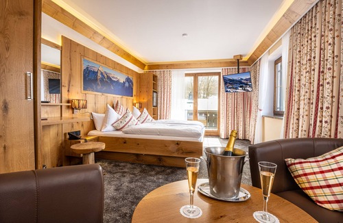 Oberau Hotel | Alpenhotel Denninglehen