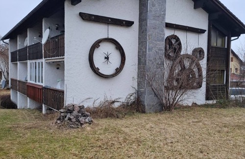 Gruenenbach Apartment | Alpenzeit Grünenbach - cozy, free parking, balcony and bathtub