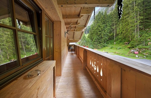 Mayrhofen Ski Chalet | Alpine Chalet Lacknerbrunn 25-30 persons with Mountain View