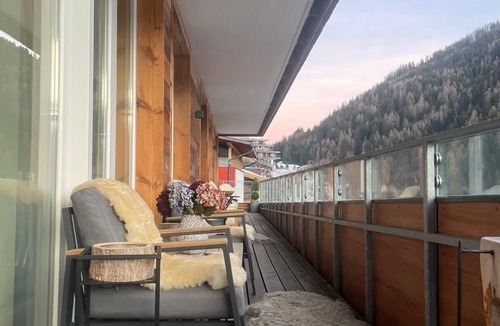 Sankt Anton am Arlberg Apartment | Alpine Myth
