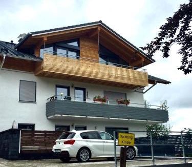 Martinszell Apartment | Alpinsuite - modern - elegant