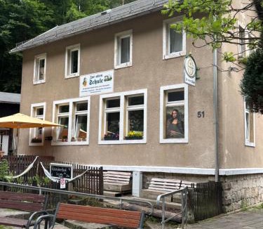 Schmilka Hostel | Alte Schule