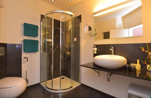 Meiningen Hotel | Altstadthotel An Der Werra
