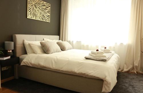 Eberhardshof Apartment | AM City Apartment 24h Self-Check-In, Free Parking, U-Bahn 350m, Netflix