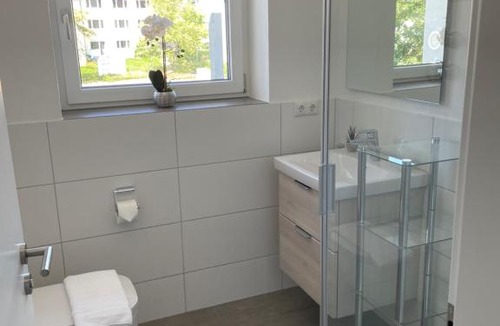 Amberg Apartment | AM Fleurystr, komfortabel, ZENTRAL in Amberg mit Parkplatz!