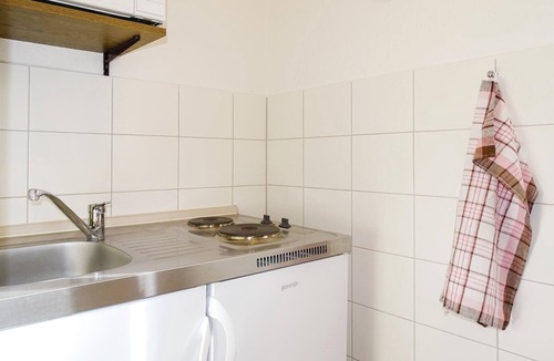 Insel Poel House | Amazing home in Insel Poel with house sea view