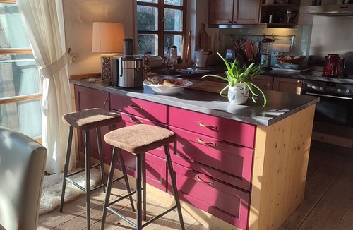 Amerang Apartment | Amerang Chiemsee-Refugium stylish vacation apartment. Ground floor 2,000 sqm garden