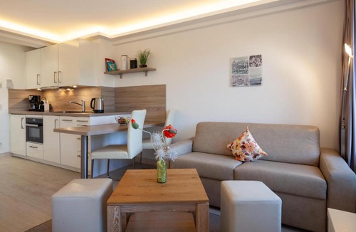 Prora Apartment | Angel