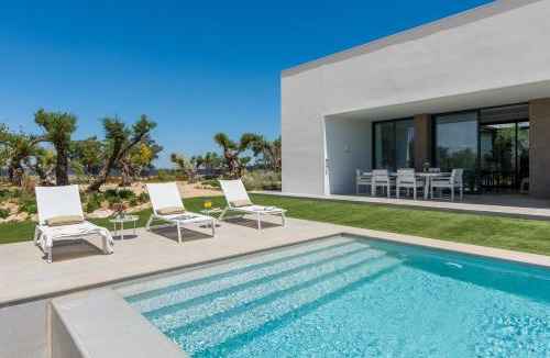 Antequera Villa | Antequera Golf Villa Pool by ELE Apartments