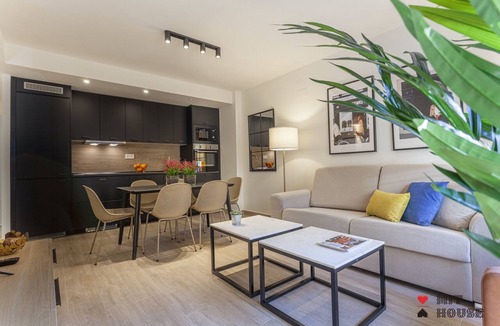 Atocha Apartment | Antonio Lopez XV apartment in Madrid